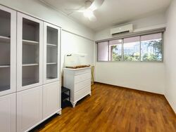 Blk 321 Serangoon Avenue 2 (Serangoon), HDB Executive #565173781